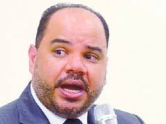 Pablo Ulloa cree indultos  descongestionarían cárceles.
