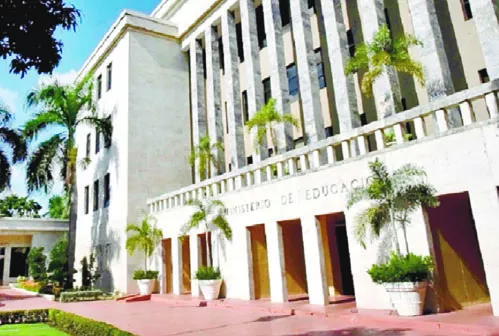 El Minerd derogó la Orden Departamental 33-19.