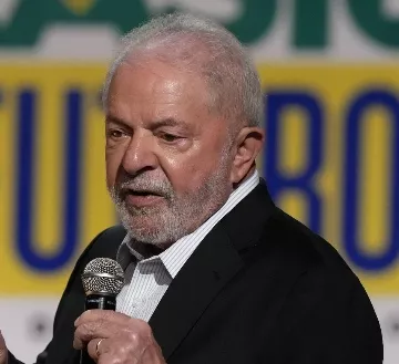 Entre los  37 ministros de Lula hay  once mujeres.