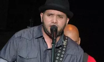 Pavel Núñez  estuvo junto a más de 30 músicos .