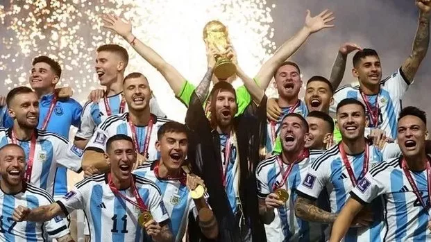 Argentina campeón: la albiceleste vence a Francia en “la mejor final de todos los tiempos" y lleva por décima vez la Copa del Mundo a Sudamérica