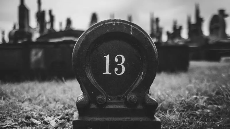 Número 13