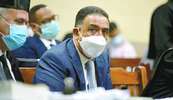Alexis Medina goza de prisión domiciliaria luego de variación de medida de coerción.