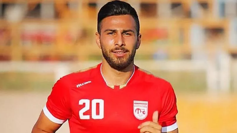_128052228_futbolistairan