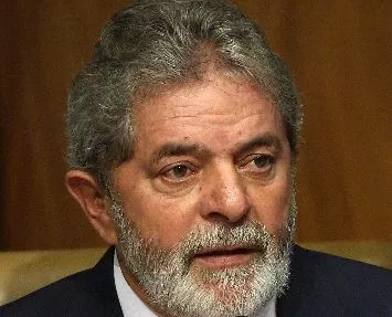 El presidente Lula da Silva aumentará presupuesto.