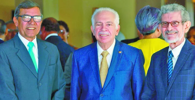 Atahualpa Ramírez, Luis Molina Achécar y Gustavo Volmar.