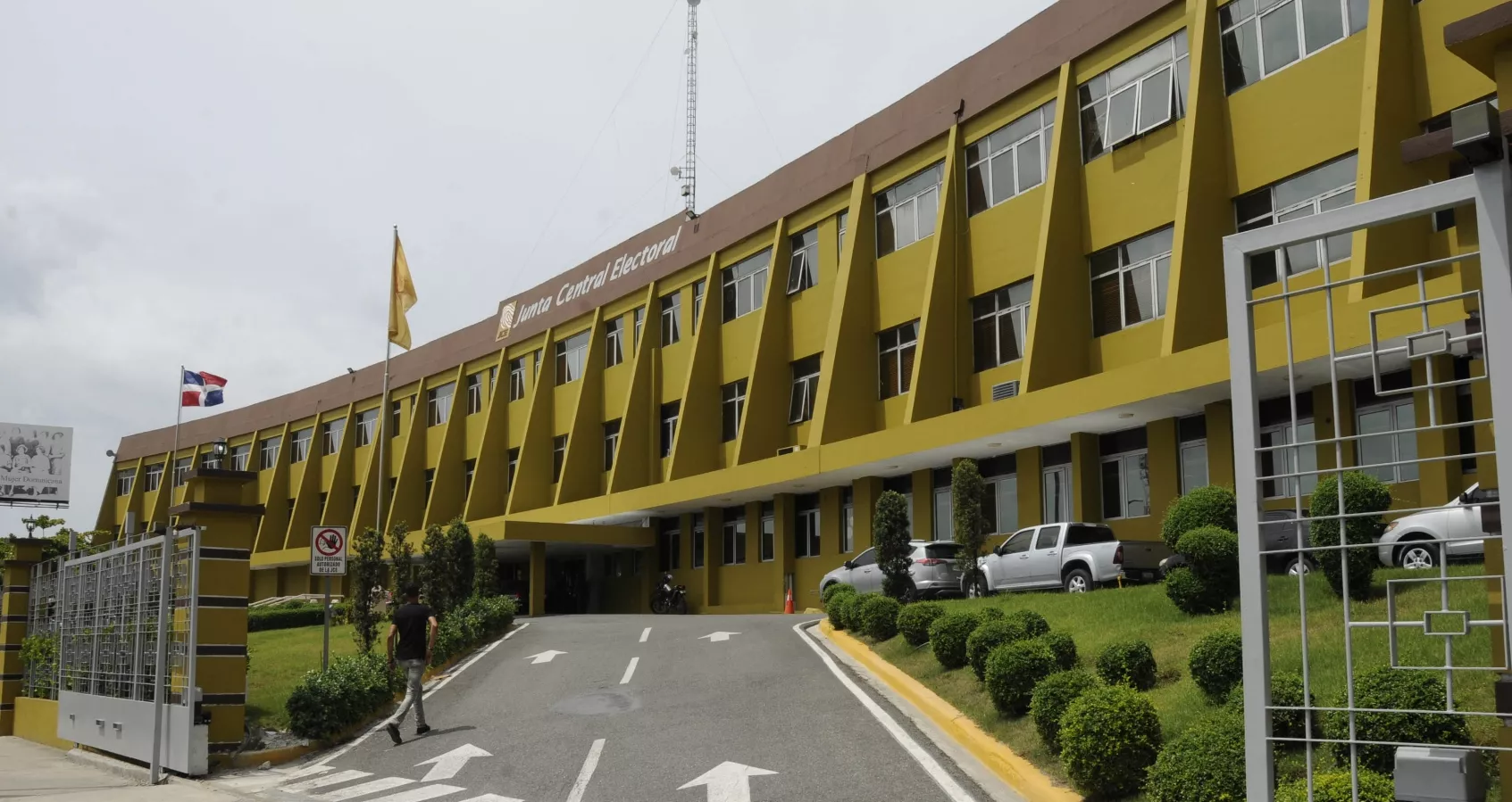 Fachada de la Junta Central Electoral (JCE), Hoy/ Aracelis Mena. 15/08/2019