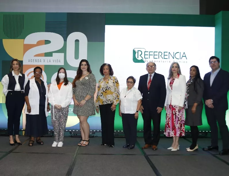 Representantes de las ONG  y ejecutivos de Referencia.
