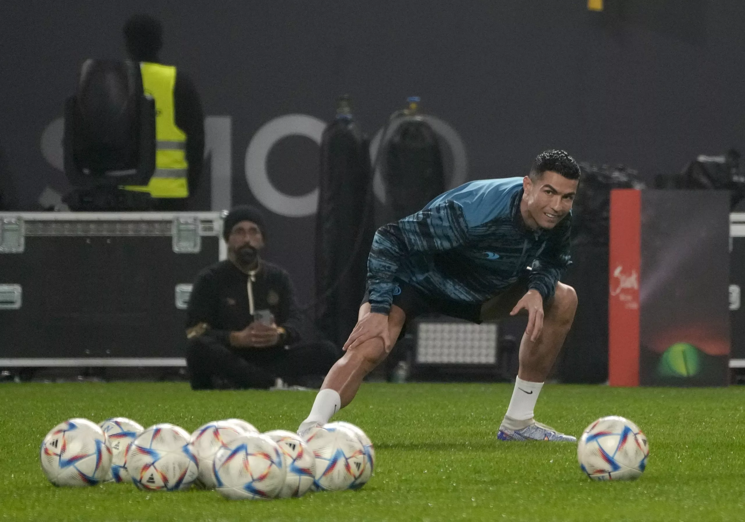 Ronaldo Big Stars in Small Leagues
