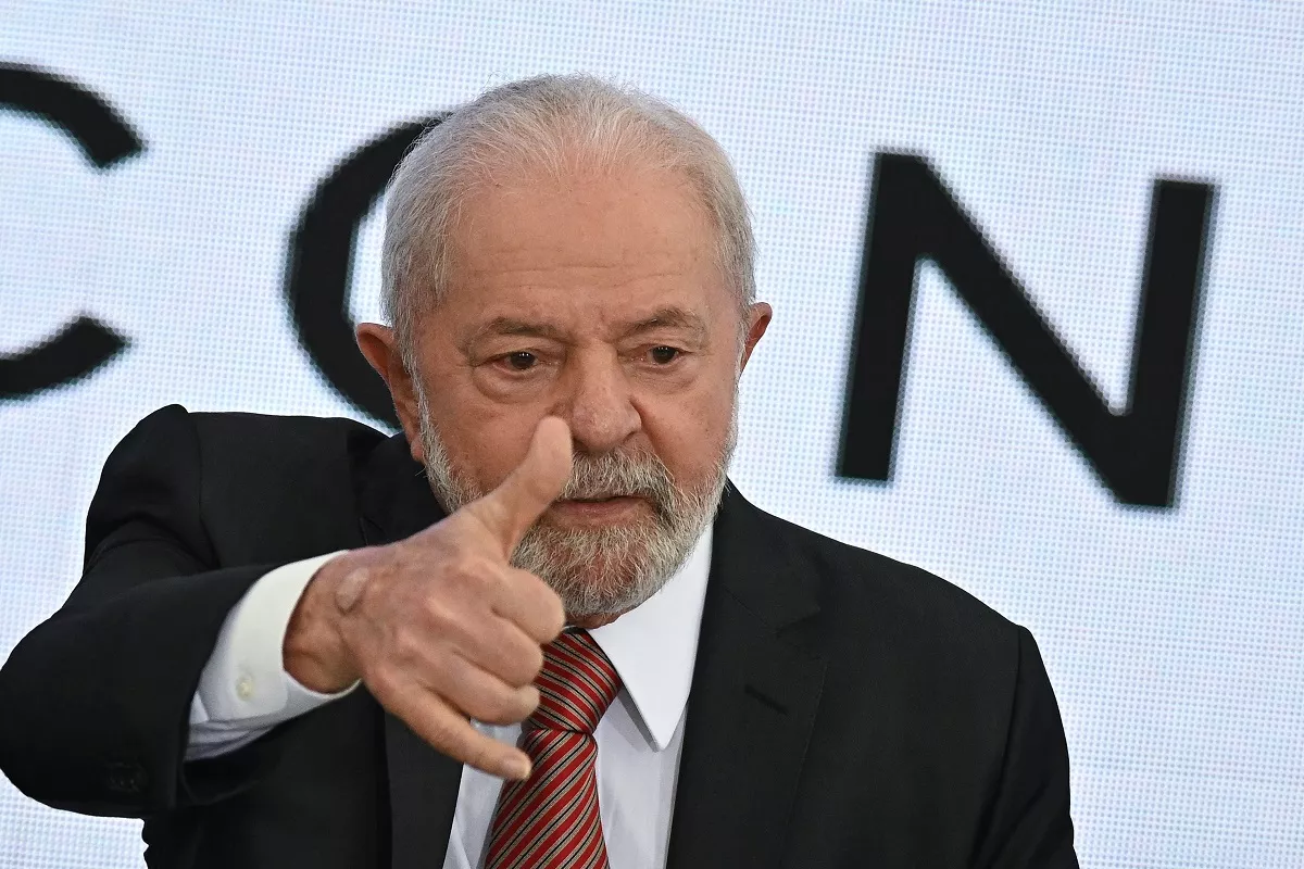 Lula se reúne en Brasilia con líderes de las centrales sindicales