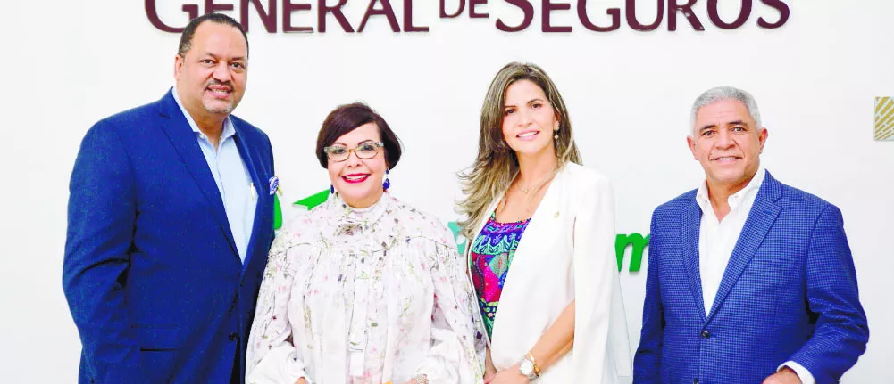 Carlos Sánchez, Milagros de los Santos, Linda Zavarce y Ludy González.