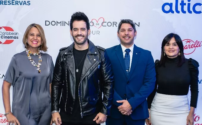 Giselle Caputo, Manny Cruz, Óscar Núñez y Liza Arzeno.