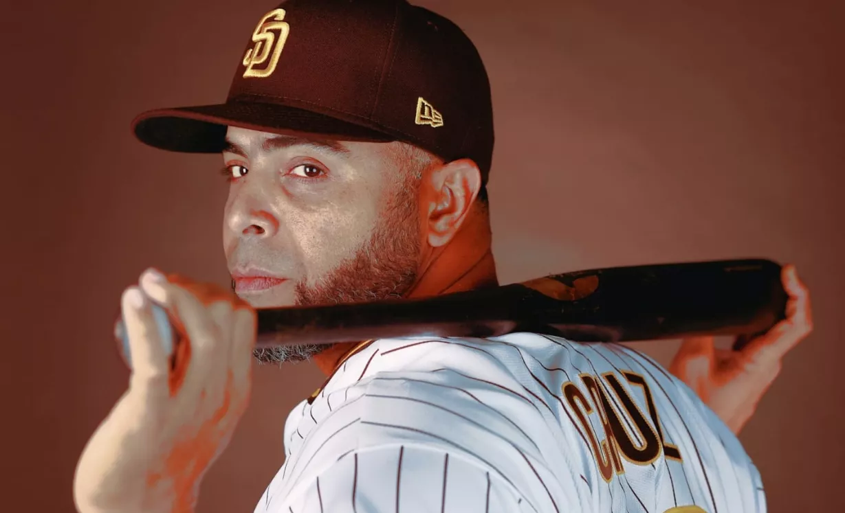 El dominicano Nelson Cruz firmó con San Diego con el interés de retirarse con un anillo.
