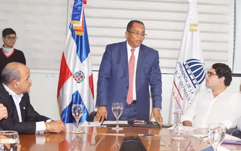 Catalino Correa se reunió con comerciantes afiliados a ADESS.