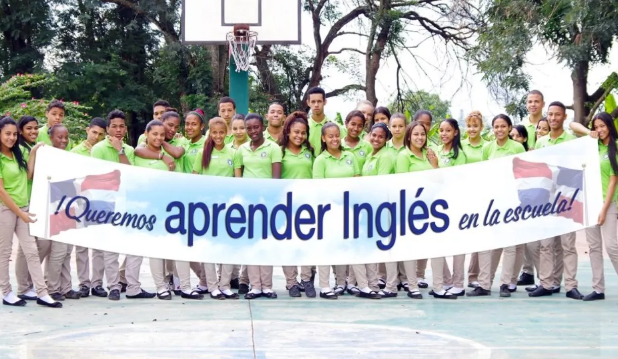 El programa de inglés  tenía varios meses iniciado; el Inafocam  habla de irregularidades.