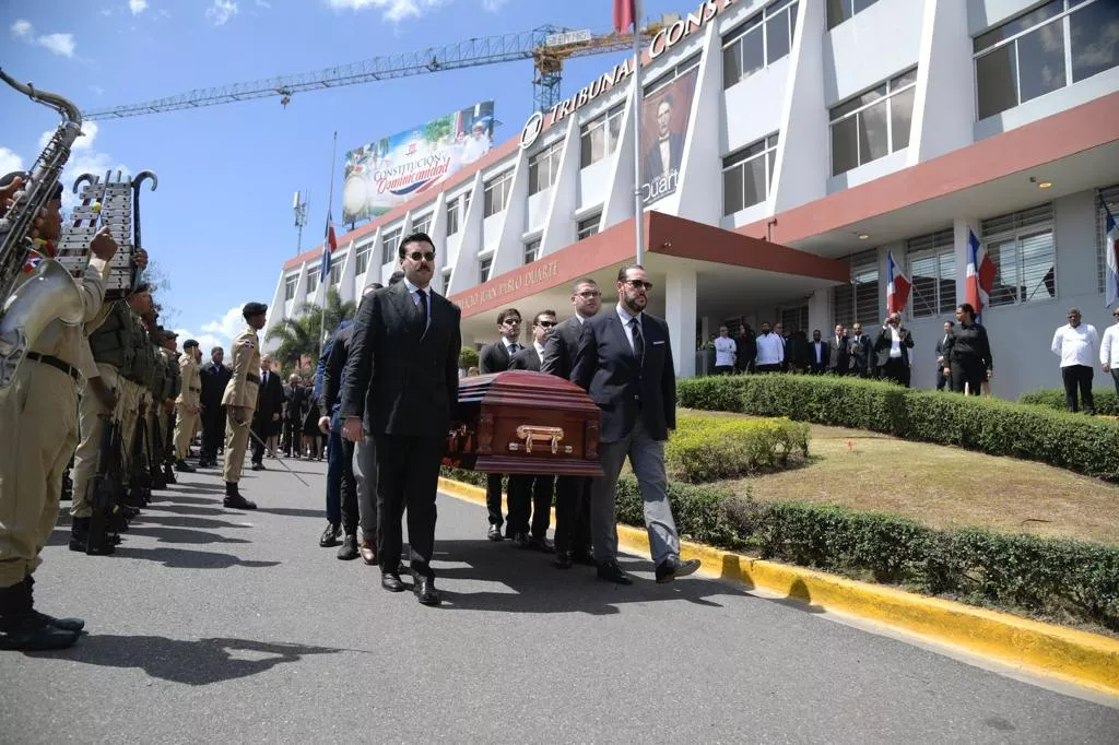 Tribunal Constitucional rinde homenaje póstumo a magistrado Víctor Gómez Bergés