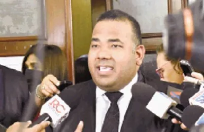 Jorge López Hilario, abogado del Estado. josé de león