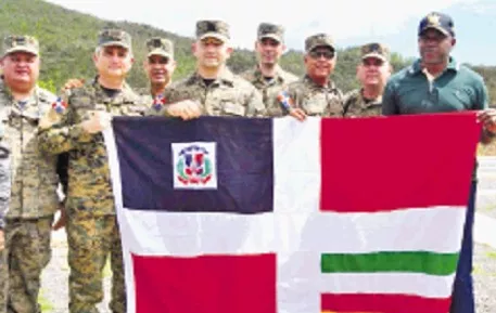 Equipo del Ejército  que ganó competencia en los Juegos Militares.