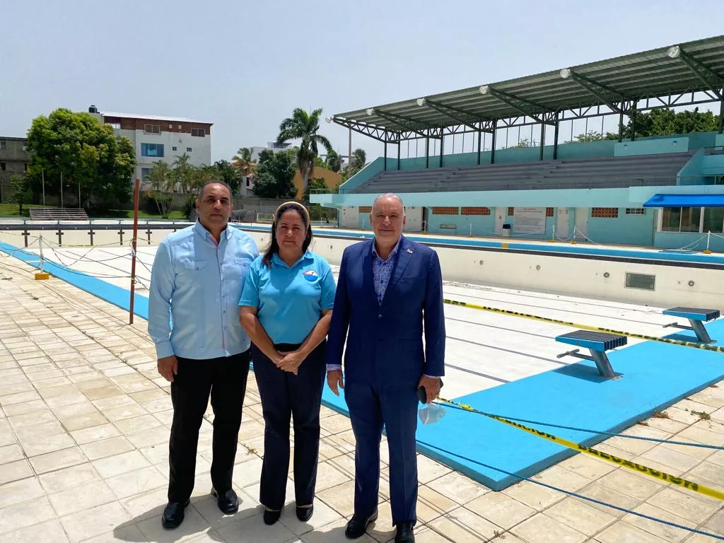 Fernando Brito, Radhamés Tavárez y Margarita Jáquez.