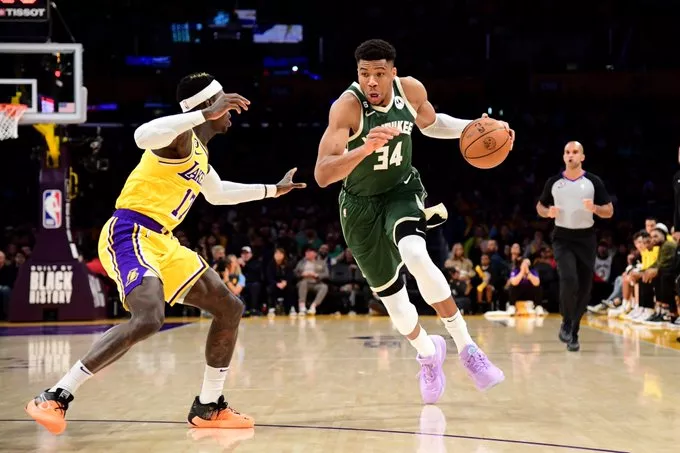 GIANNIS