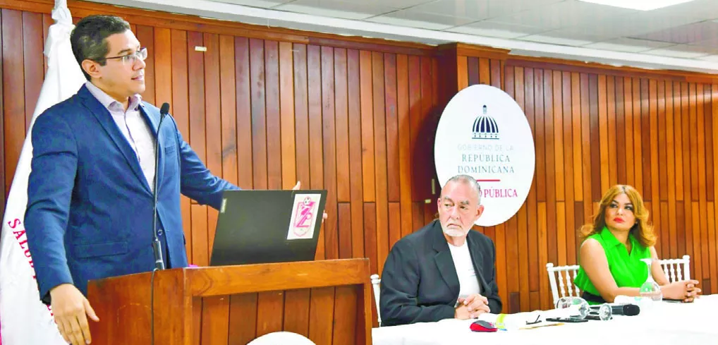 En 2014   se notificaron  537,628 casos sospechosos, sin contar que entre 40-50 % de las personas no demandaron atención médica.