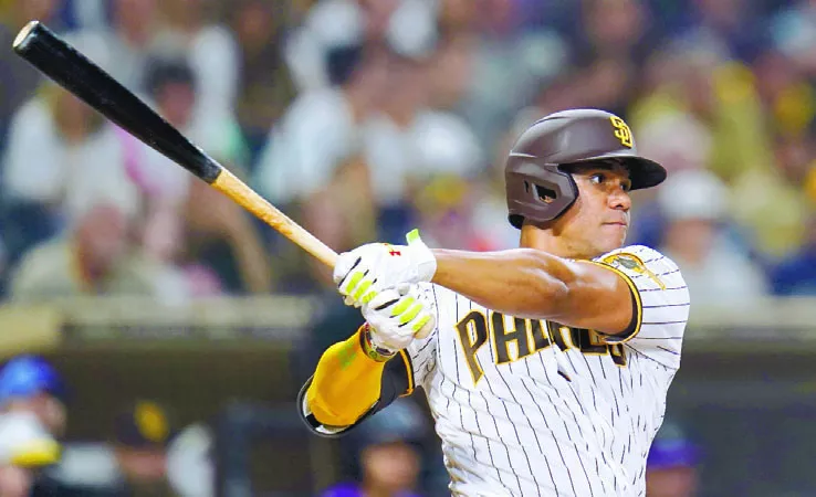 Juan Soto  lidia  con una molestia en la rodilla  derecha y aún no se integra a Dominicana.  ap