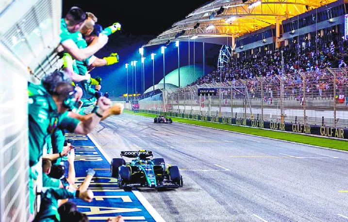 Fernando Alonso y Aston Martin están dando qué pensar a las escuderías rivales .   Ap