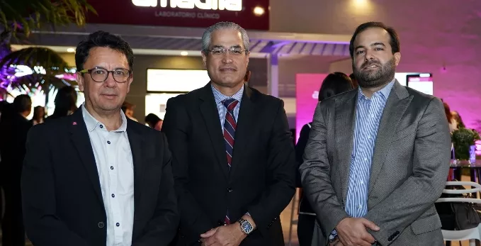 Rodrigo Cruz, Jonathan Zapata y Alberto Bergés González.