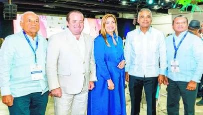 Pablo T. Brugal, José Ignacio Paliza, Mileyka Brugal, Joel Santos y Daniel Liranzo.