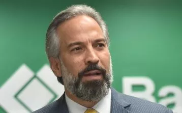 Dennis Álvarez, presidente ejecutivo de la entidad.