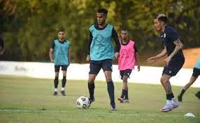 selección dominicana de fútbol recibirá hoy a Belice a