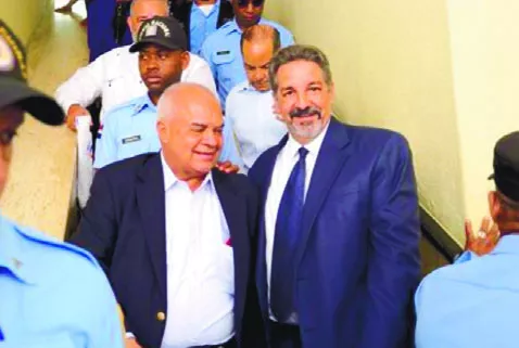 Implicados en la venta del sector  Los Tres Brazos.