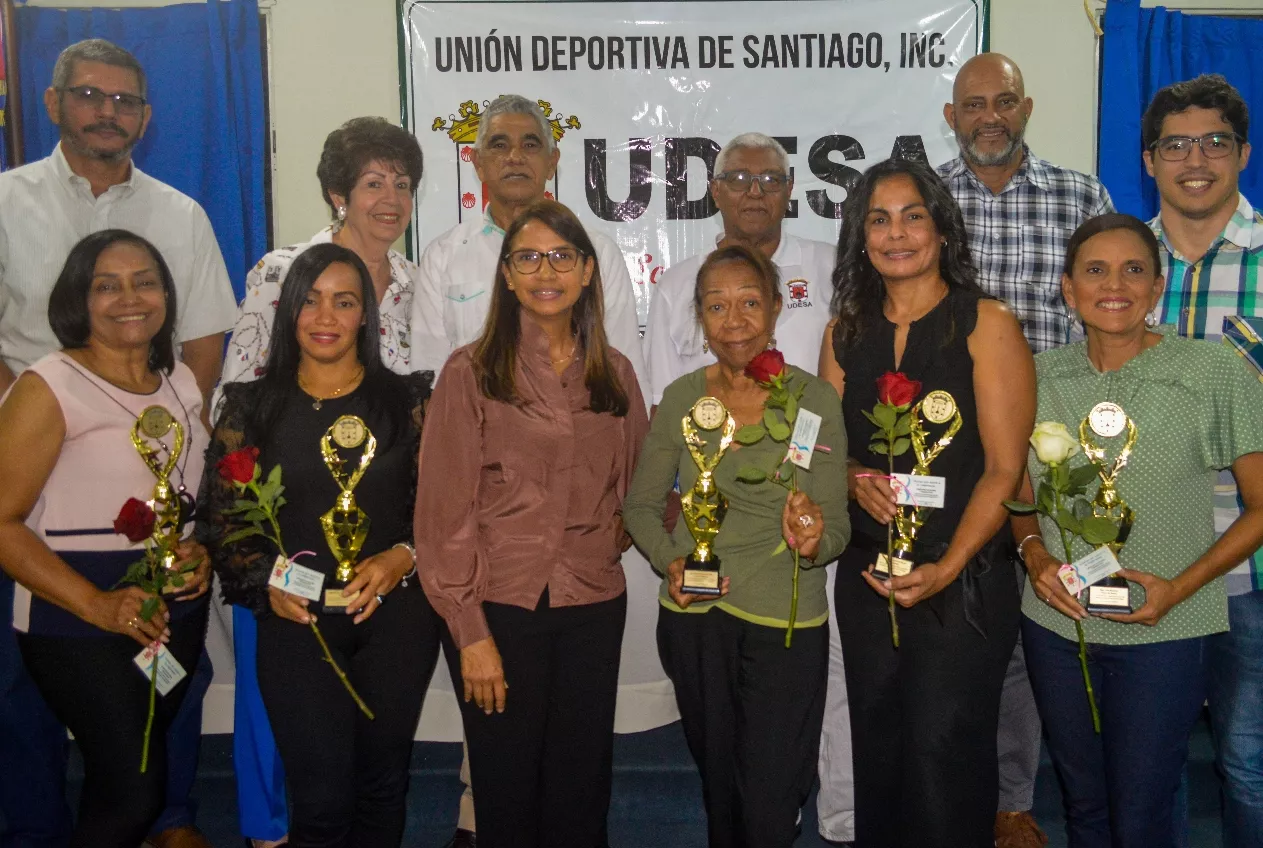 Damas destacadas en el  deporte  de Santiago y del país.
