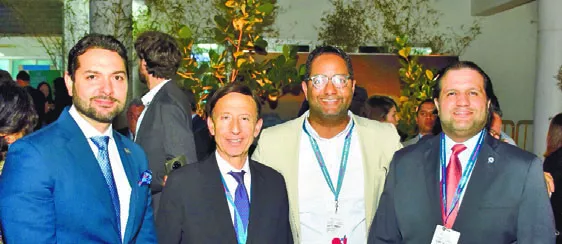 Alan Hatkoff, Antonio España, Benny Metz y Luis Estrella.