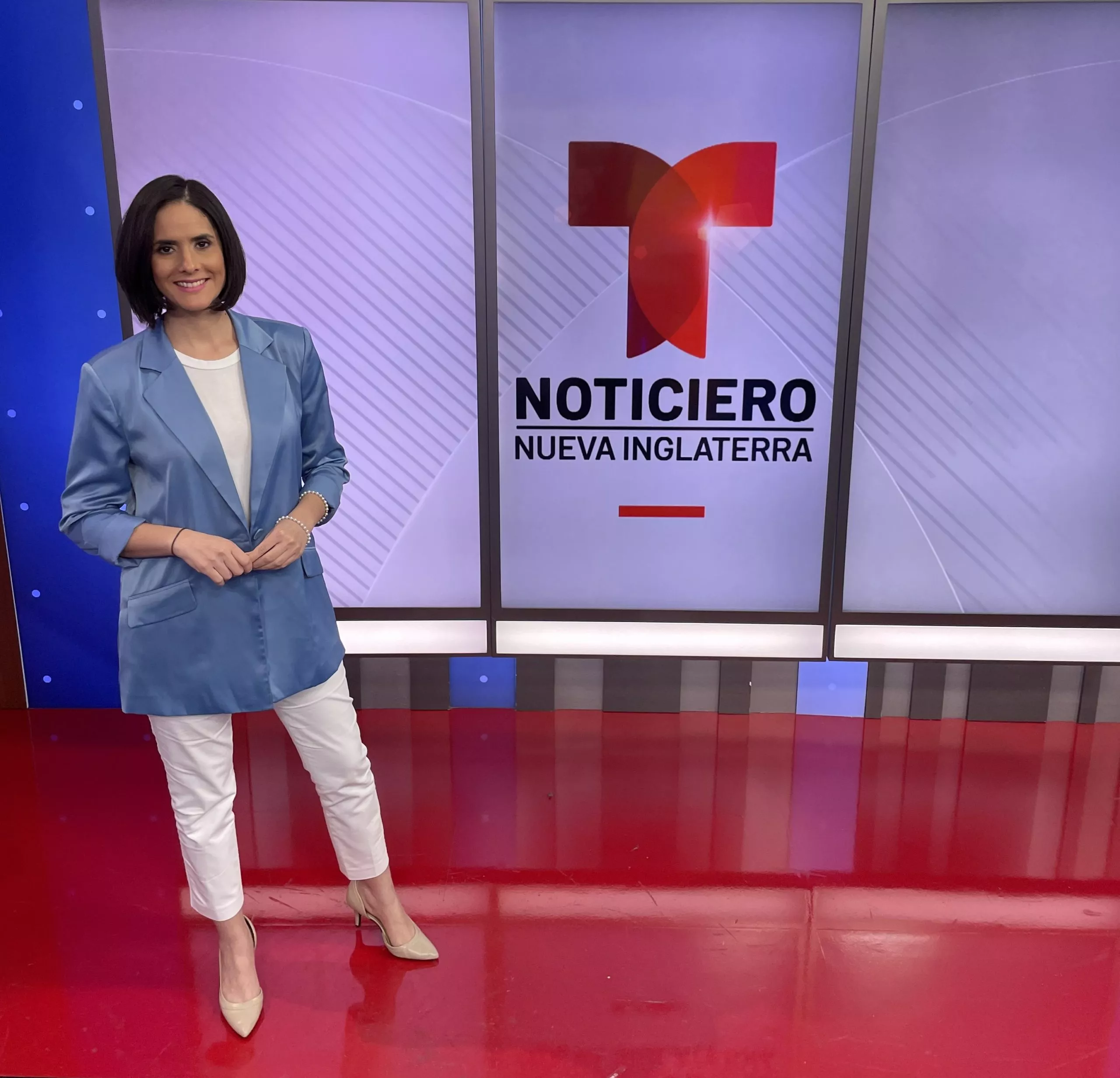 CARMEN MARTINEZ TELEMUNDO