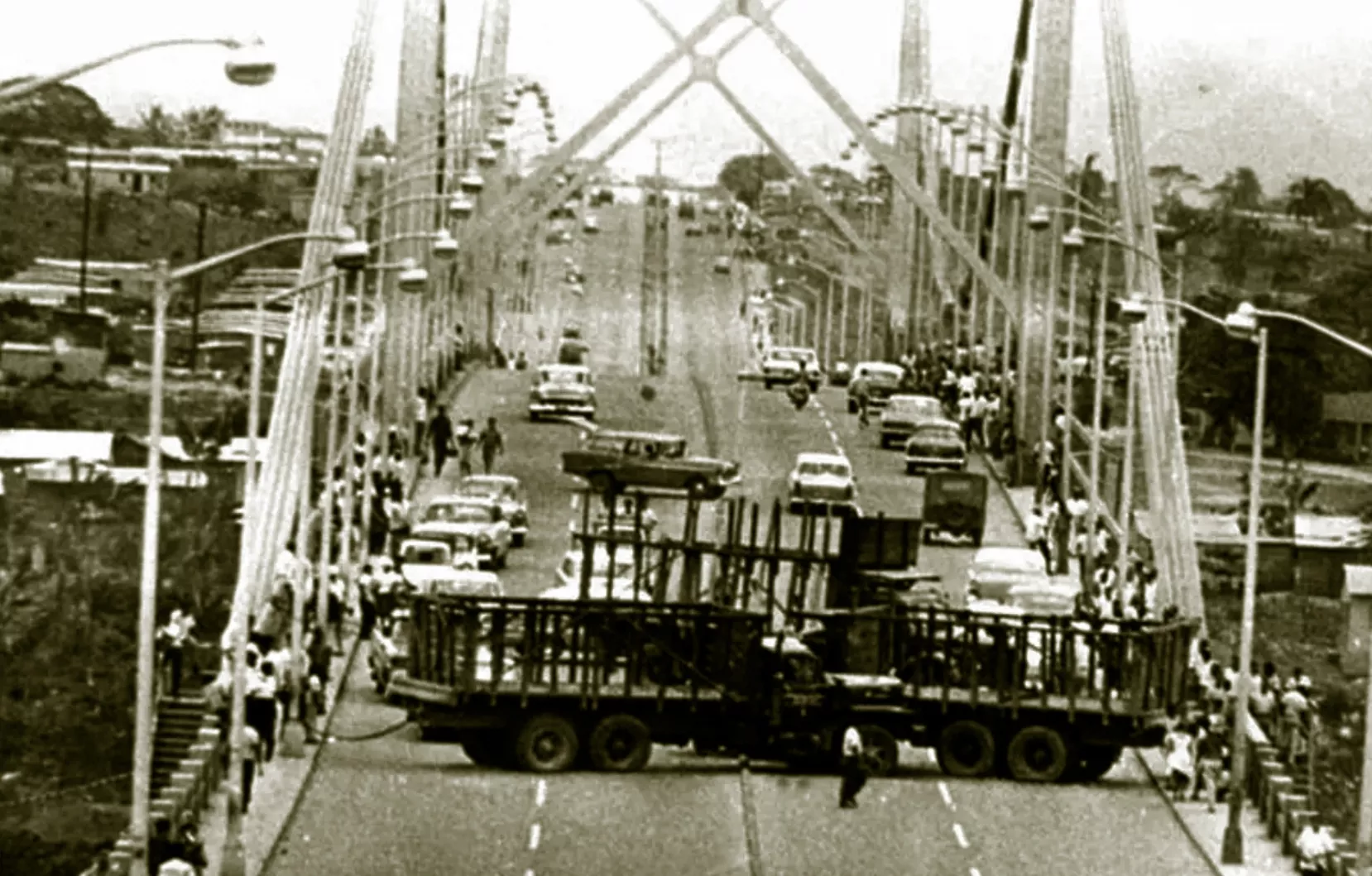 HISTORIA-24p01