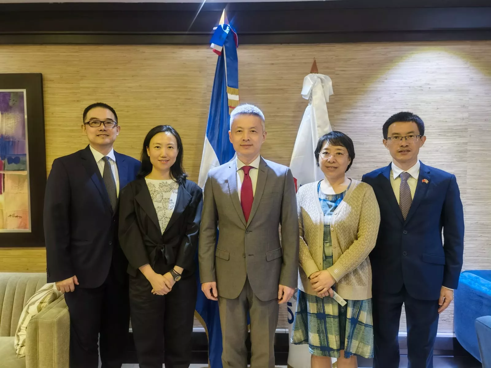 Chen Luning, el nuevo Embajador de China arriba a la República Dominicana