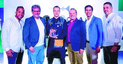 Lisander Lara, Arturo Savage, Miguel Ecuer, Leandro Di´az, Jorge Ricardo e Ivan Suriel.