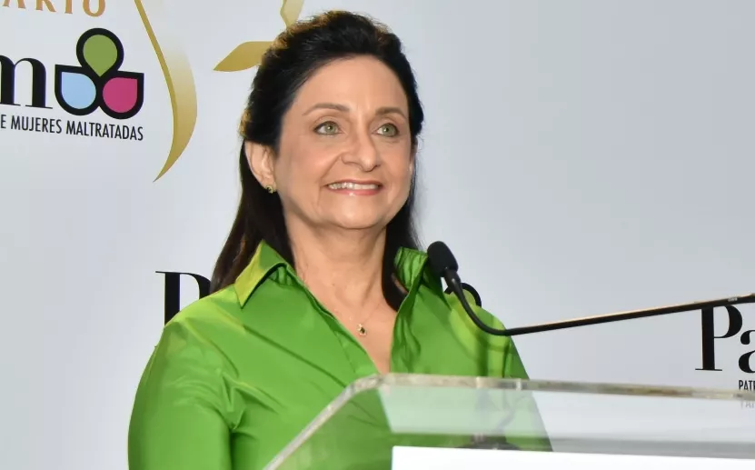 Soraya Lara Caba habla en el acto por los 20 años de PACAM.