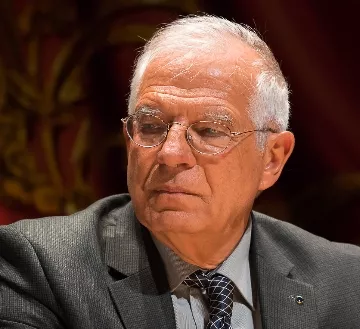Josep Borrell durante la presentación de su libro "Los idus de octubre"