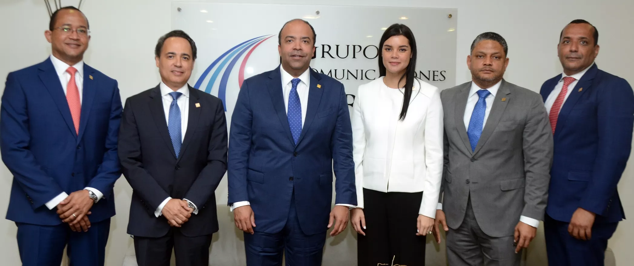 Samuel Pereyra junto a Fraysis Moronta,  Daniel Otero,  Heiromy Castro  y  Lorenzo Guzmán.
