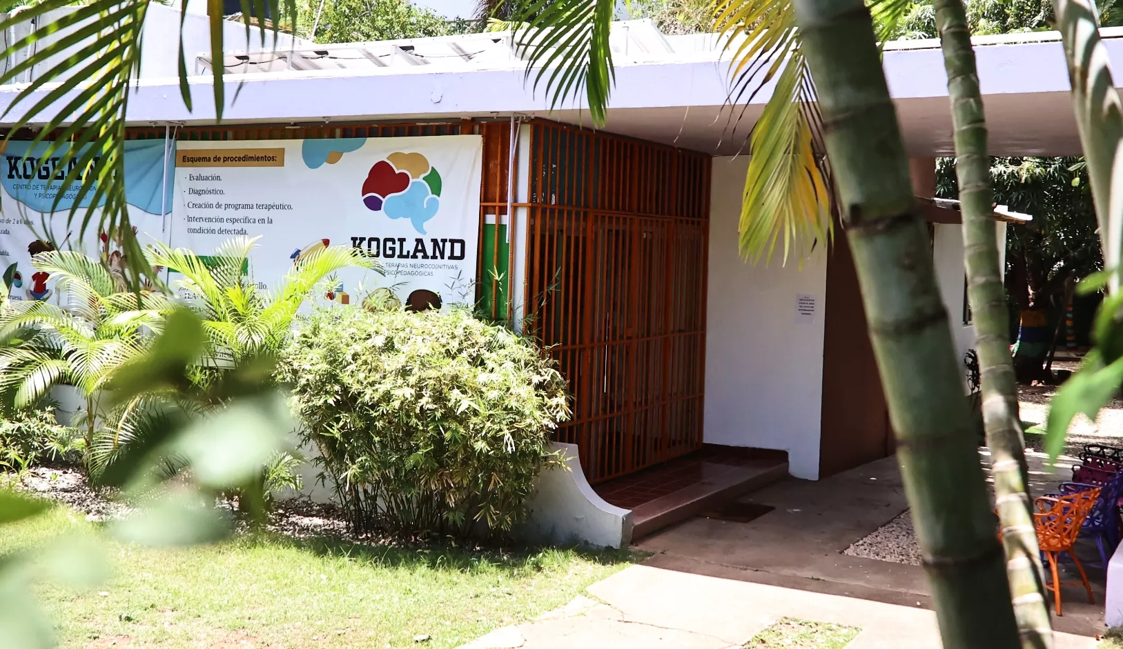 El centro Kogland   se encuentra clausurado por la Dirección Jurídica de Salud Pública.  José de León