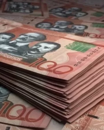 Los créditos hipotecarios, representan  un 14 %.