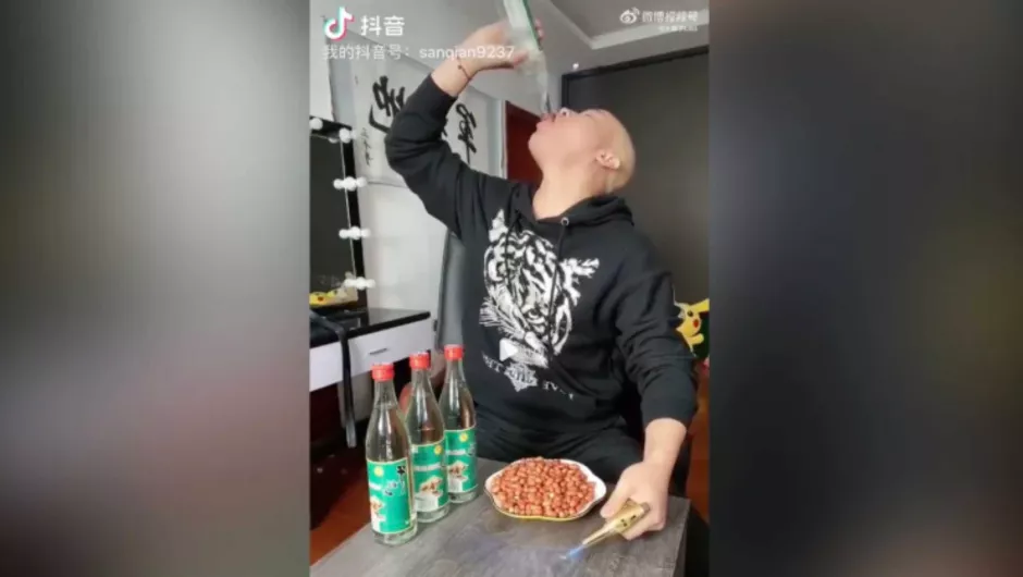 influencer-muere-alcohol (1)