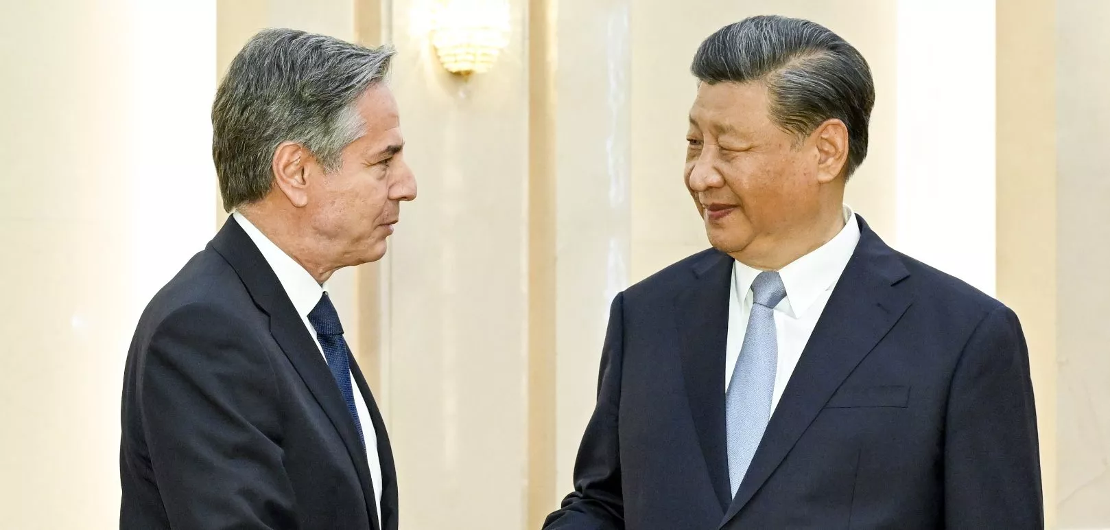 Xi Jinping y Antony Blinken dialogaron  en Pekín para intentar normalizar las relaciones entre China y Estados Unidos.