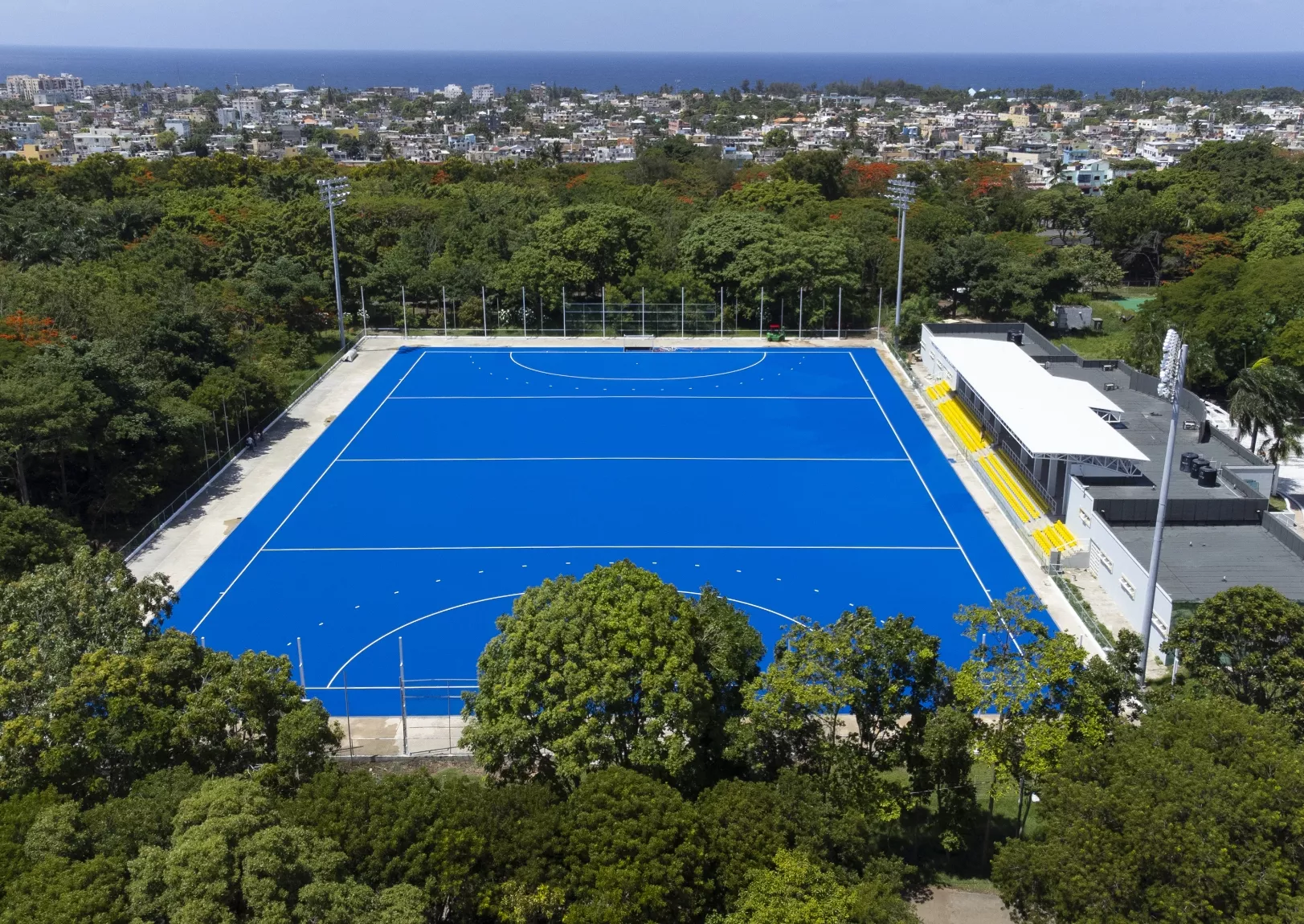 Cancha hockey sobre césped del Parque del Este que albergará  competencias Juegos Centroamericanos .  efe