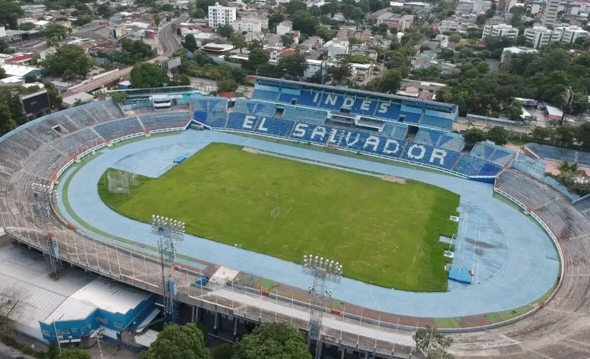 Vista parcial Estadio Nacional de El Salvador, donde se inaugurarán los XXIV Juegos CAC.