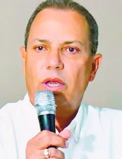 Garibaldy Bautista, está optimista de trabajo del softbol.