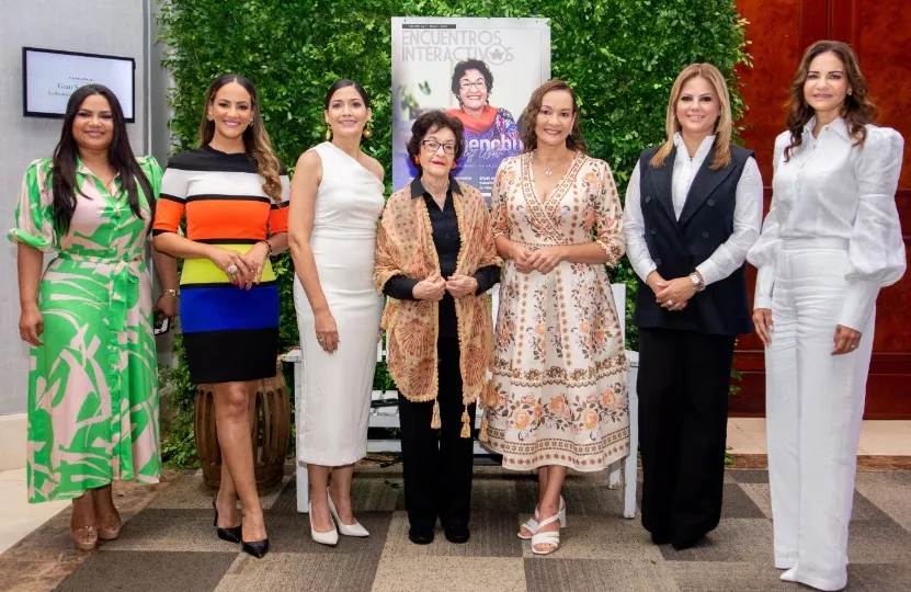Sarah Hernández, Wanda Sánchez, Dayanara Reyes Pujols, Carmen Brusiloff Ugarte (Carmenchu), Lady Reyes, Evelyn Betancourt y Celeste Pérez.