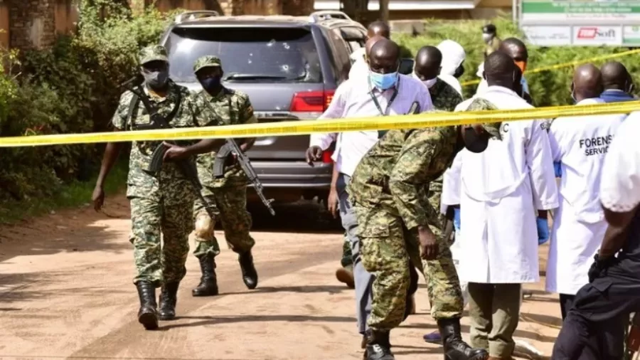 masacre-en-escuela-de-uganda-7871
